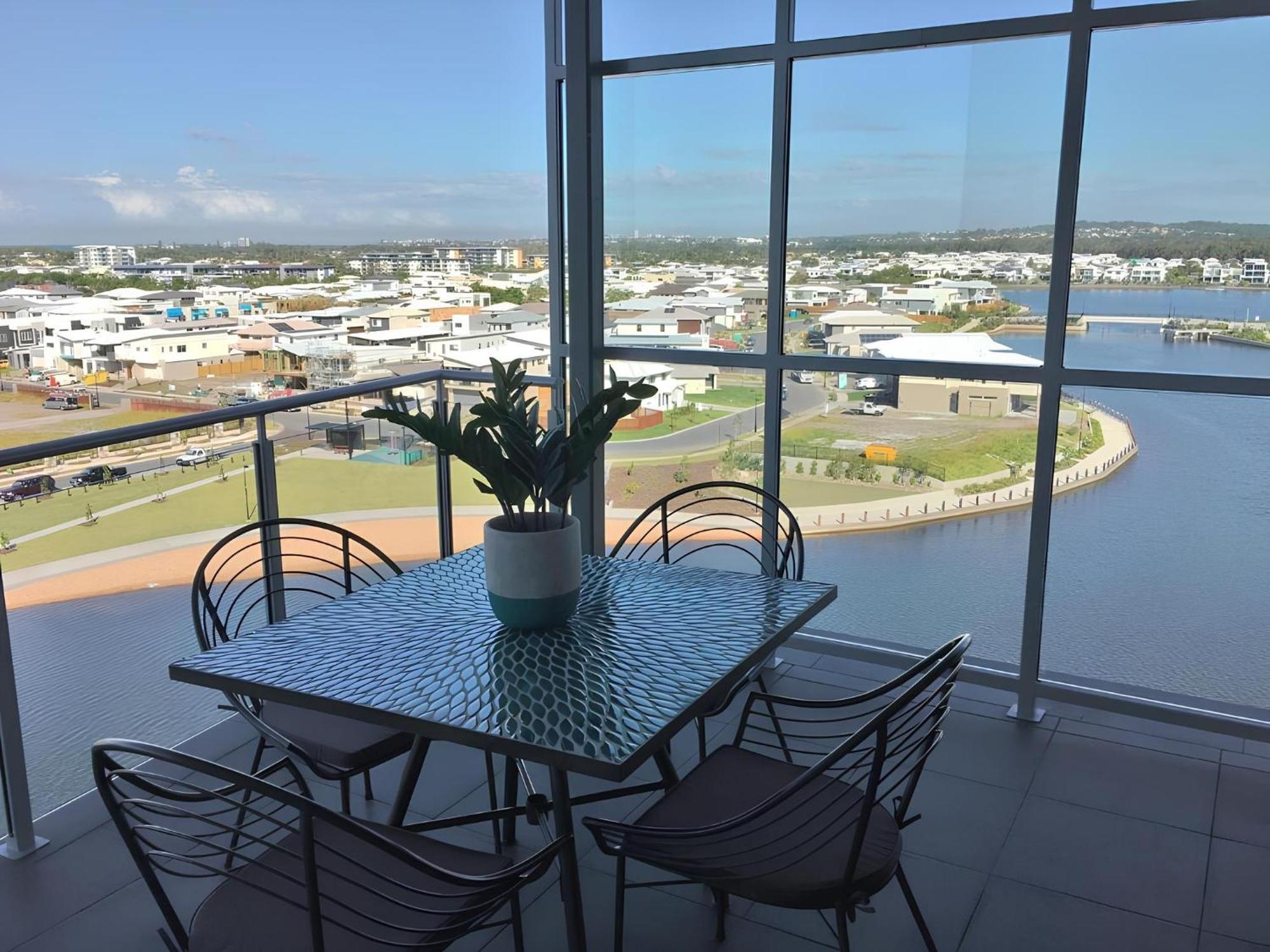 Salt At Oceanside Hotel Kawana Waters Exterior foto