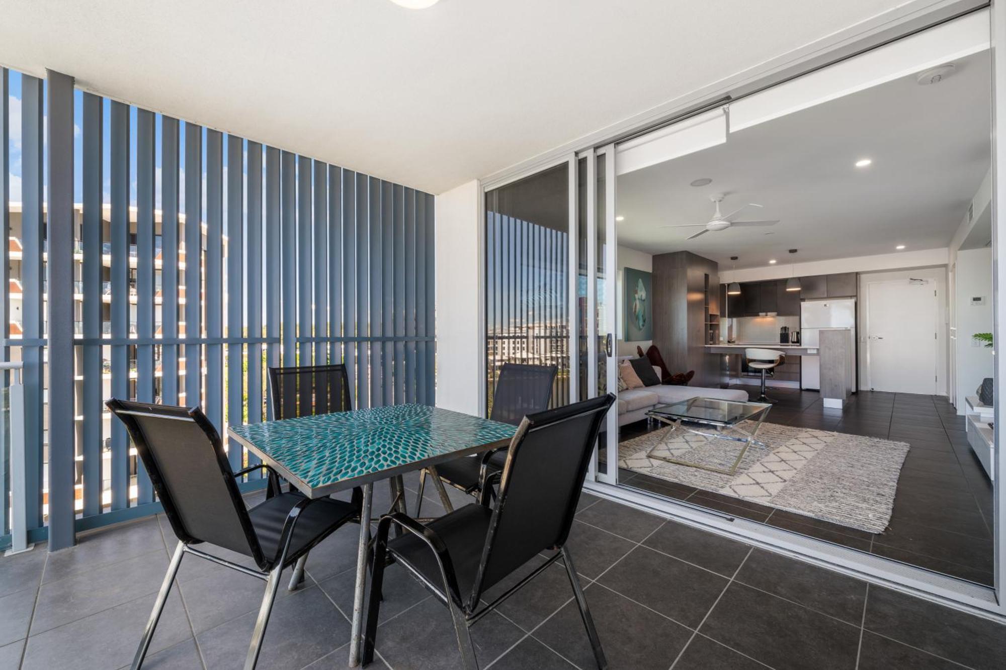 Salt At Oceanside Hotel Kawana Waters Exterior foto